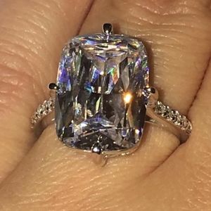 Swarovski size 7 platinum plated sterling ring